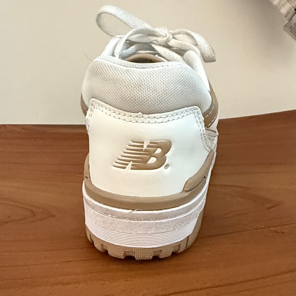 New Balance 550 Women's White and Tan Sneakers - Picture 5 of 5